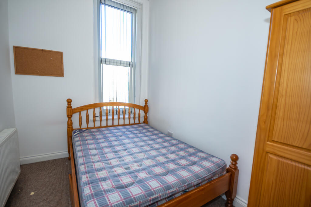 8 Whitefield Terrace, Flat 4, Plymouth, PL4 8NH Image 5