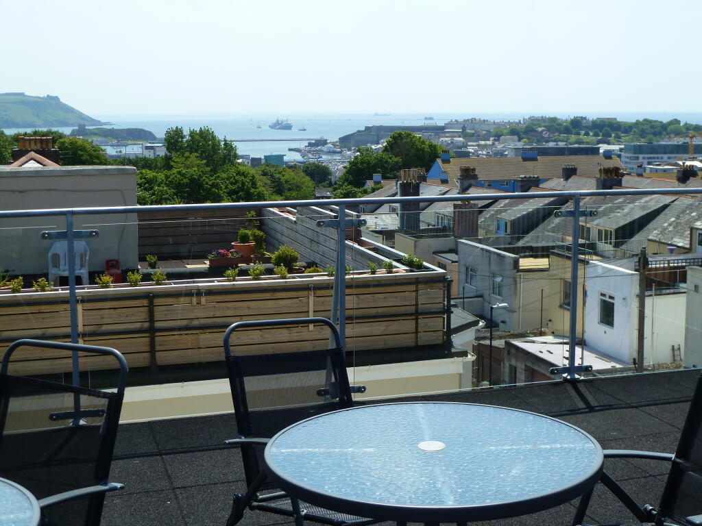 12 Whitefield Tce, Flat 8, Plymouth, PL4 8NH Image 6
