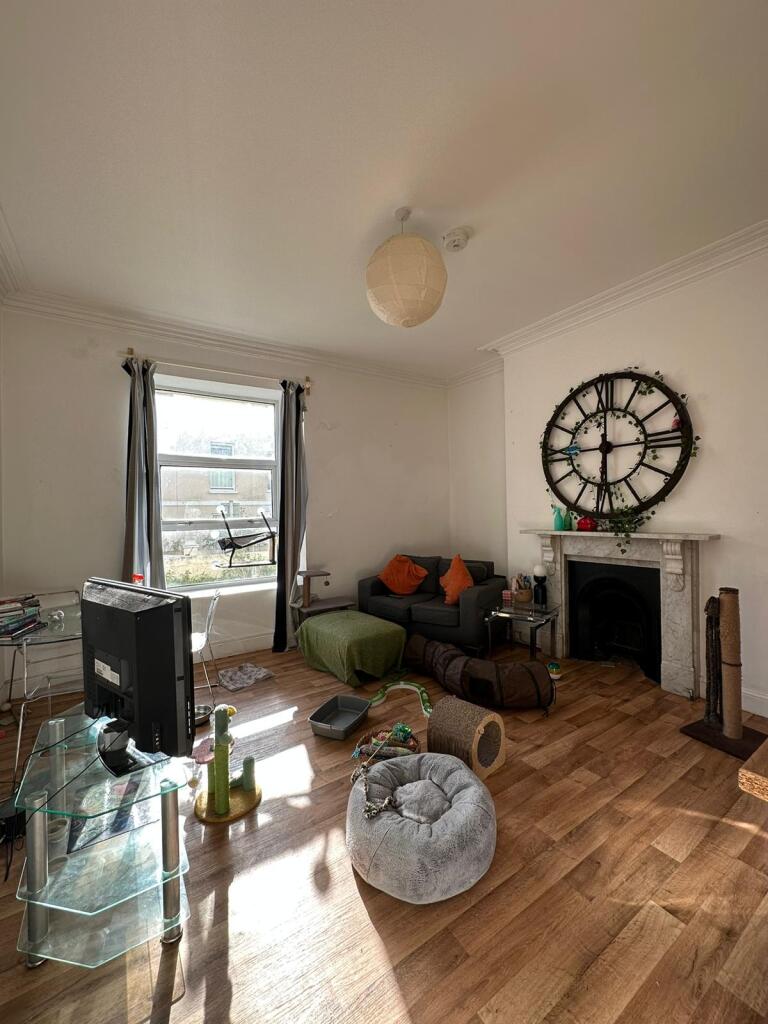 5 Radnor Street, Flat A Image 2
