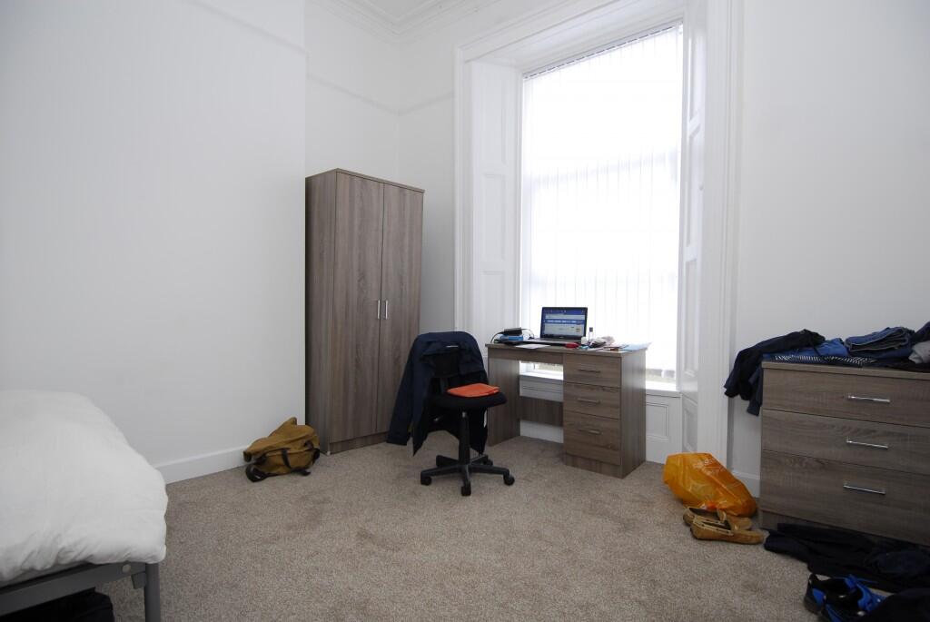 154 North Road East, F1, Plymouth, Devon, PL4 6AQ Image 3