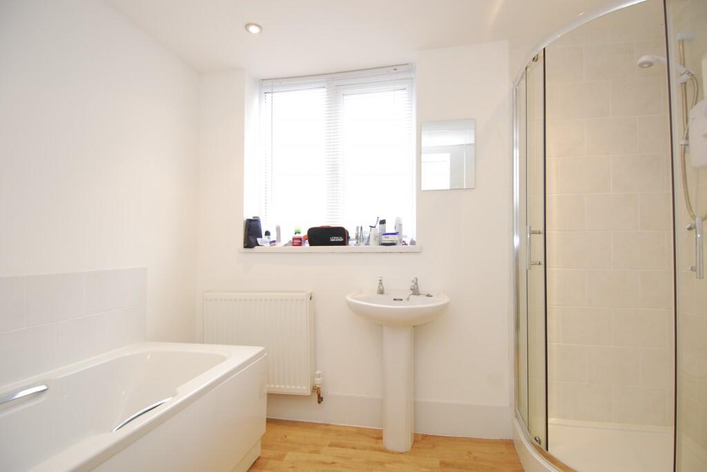 154 North Road East, F1, Plymouth, Devon, PL4 6AQ Image 6