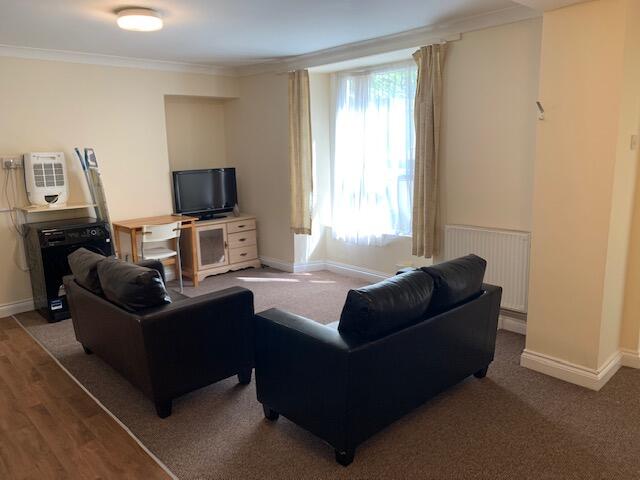 54 North Road East, Flat 1 Image 3