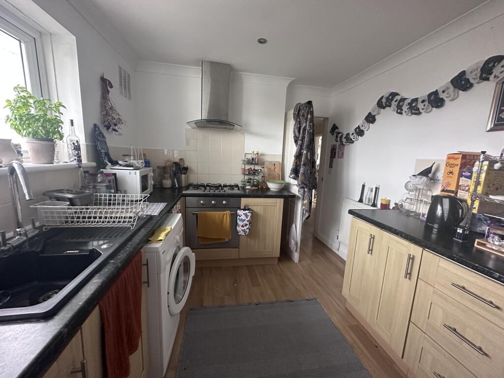 65 Bayswater Road, Plymouth, Devon, PL1 5BU Image 7