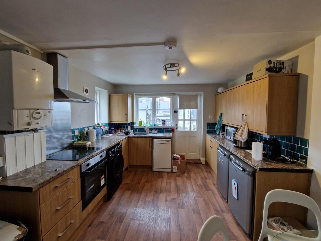 15 North Road East, F2, Plymouth, Devon, PL4 6AS Image 4