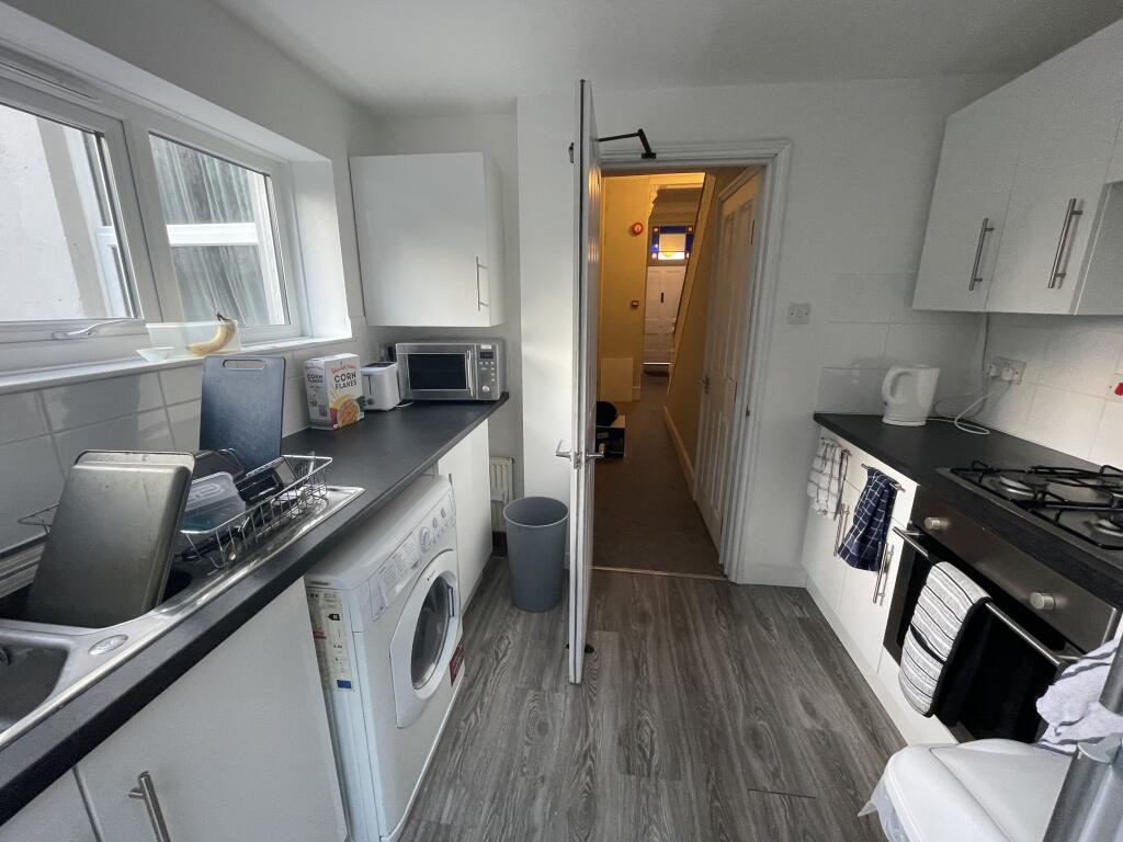 16 Napier Terrace, Maisonette, Plymouth, Devon, PL4 6ER Image 8