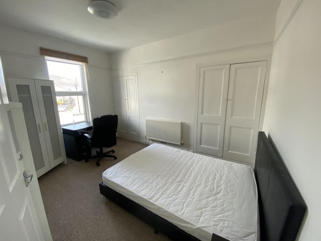 28 Seymour Avenue, Plymouth, Devon, PL4 8RB Image 12