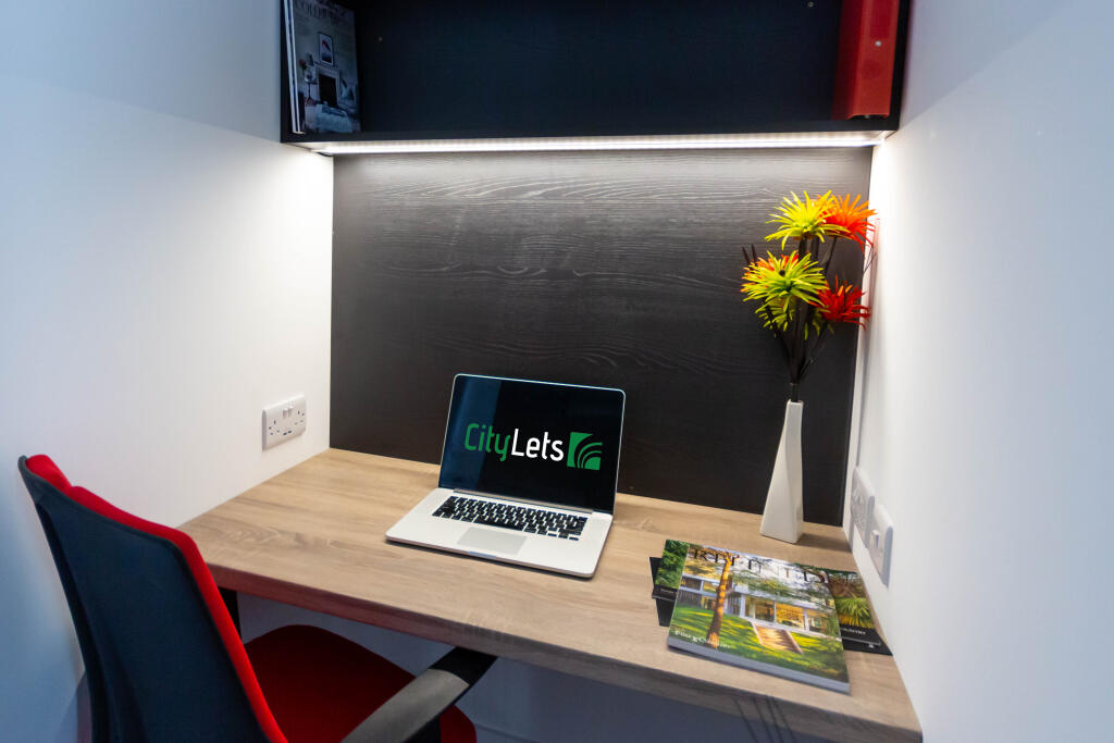 Derry Villas Premium Studios Image 3