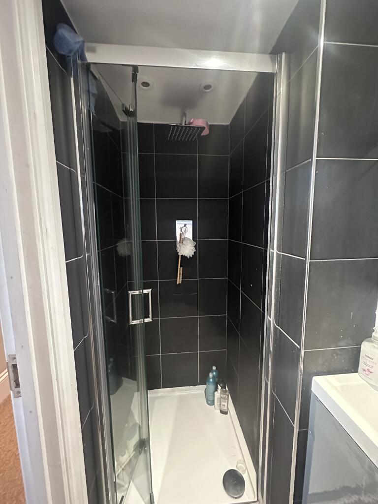 4 Napier Terrace, Maisonette Image 2