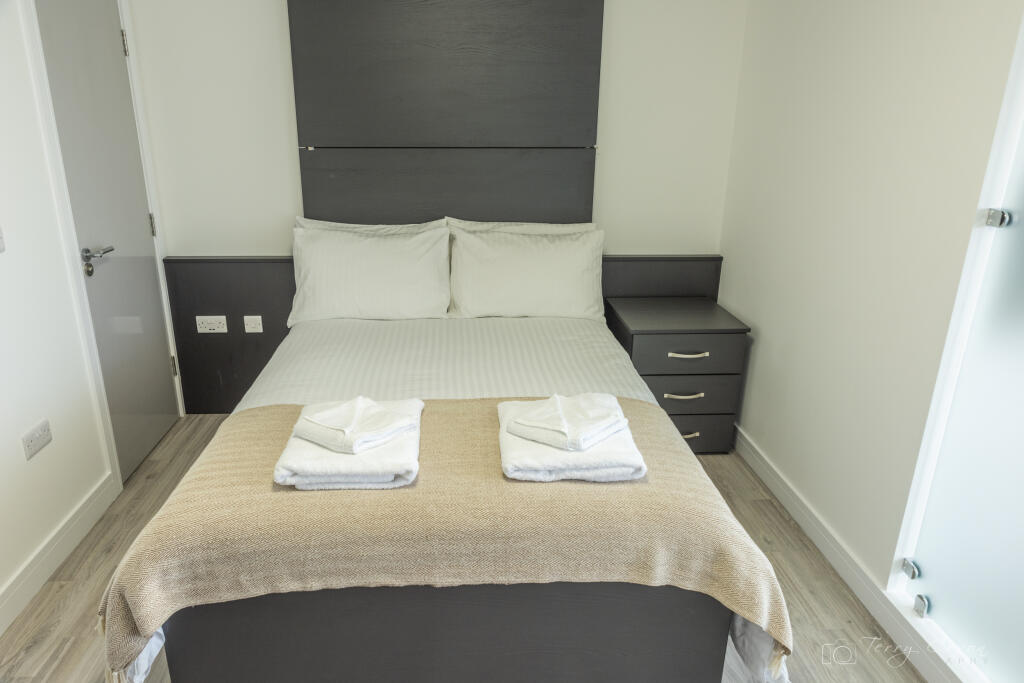 Derry Villas Deluxe Studio, Plymouth, Devon, PL4 6AN Image 11