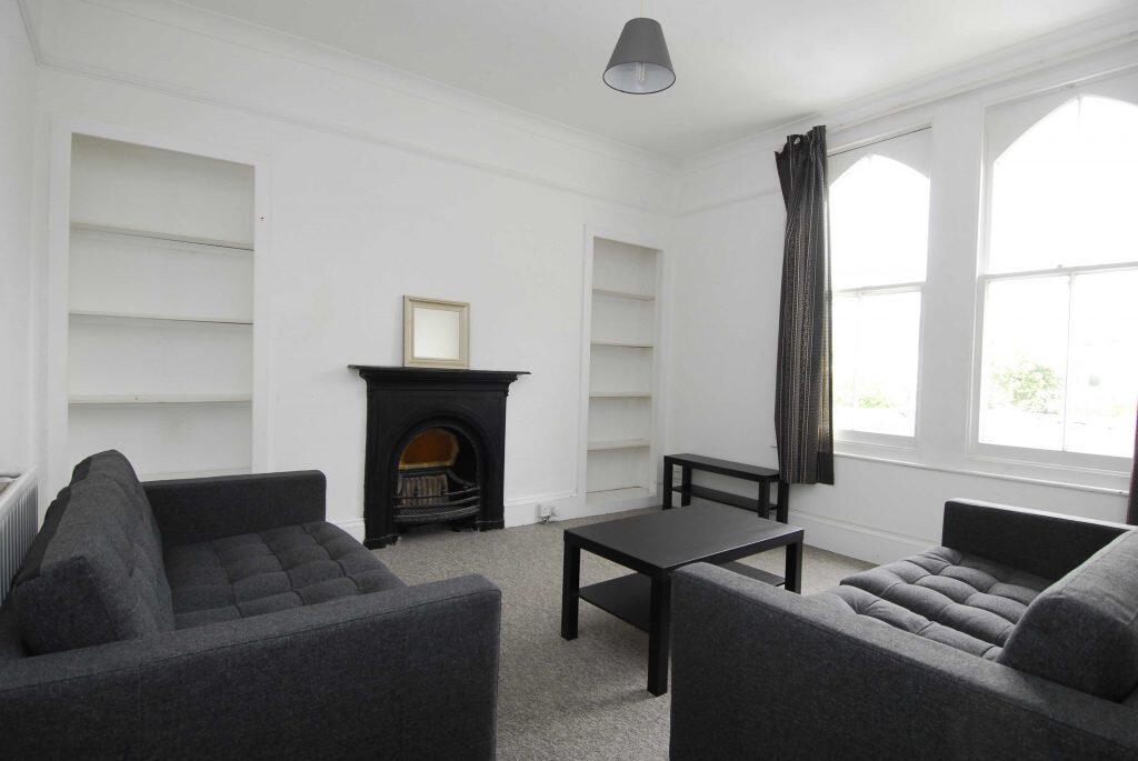 6 Napier Terrace, Maisonette Image 3