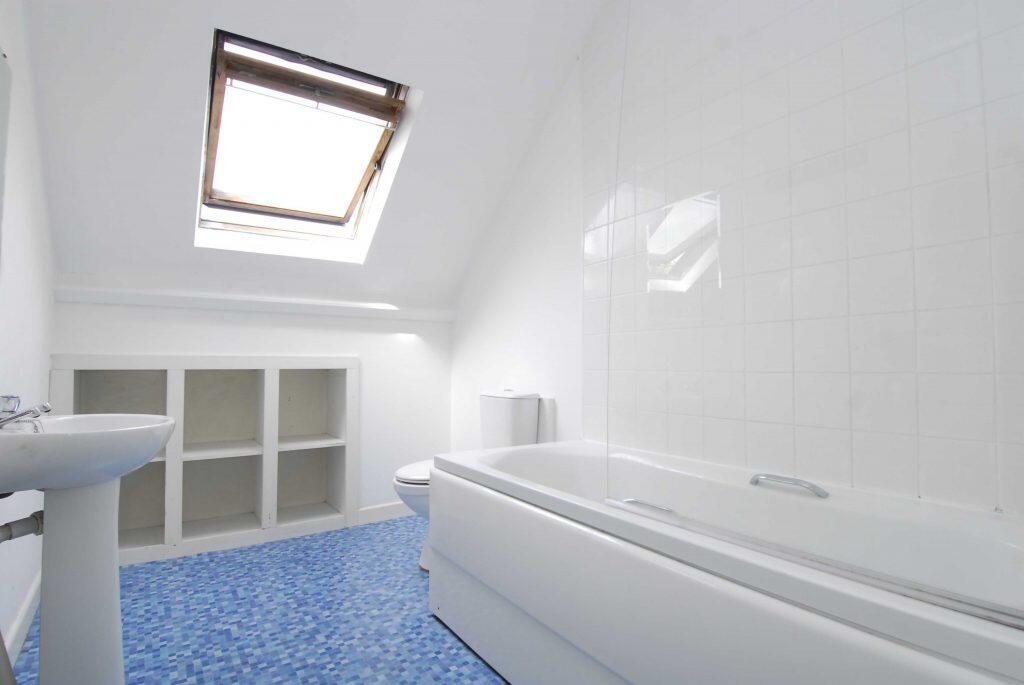 6 Napier Terrace, Maisonette, Plymouth, Devon, PL4 6ER Image 3