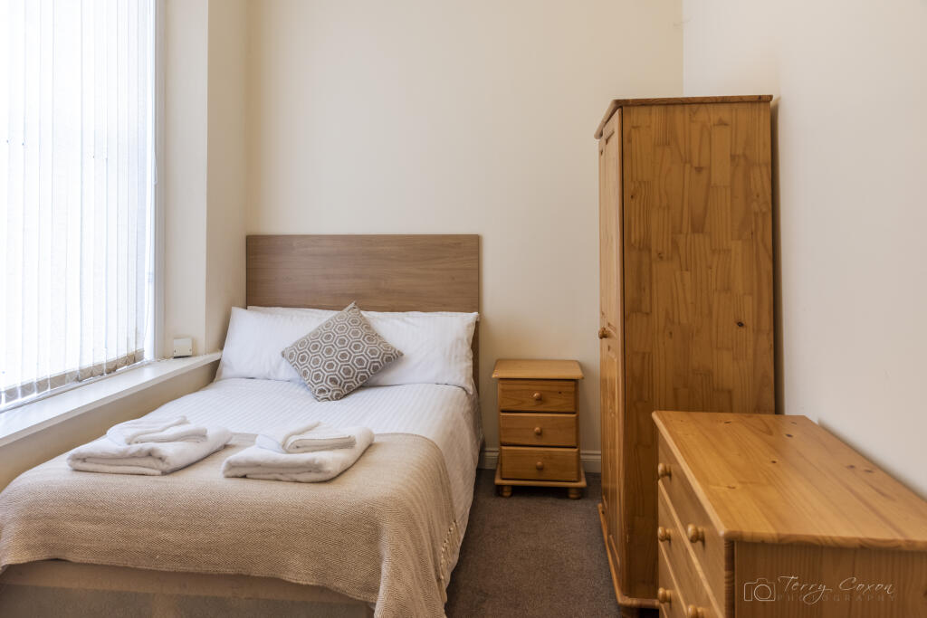 10 Lipson Road, Flat 1, Plymouth, PL4 8PN Image 11