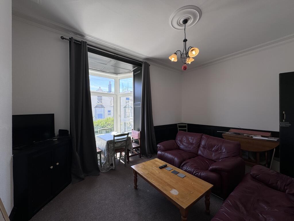 17 Headland Park Flat 2, Plymouth, Devon, PL4 8HS Image 5