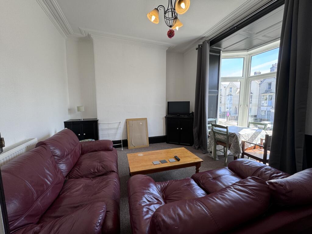 17 Headland Park Flat 2, Plymouth, Devon, PL4 8HS Image 6