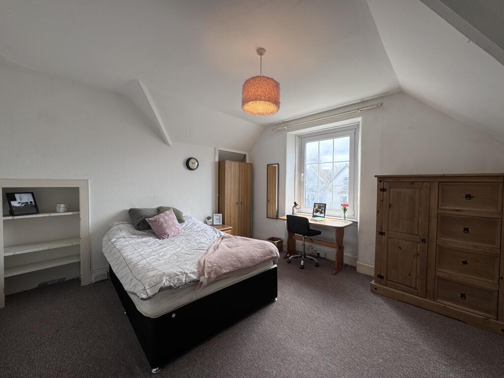 17 Headland Park Flat 2, Plymouth, Devon, PL4 8HS Image 10