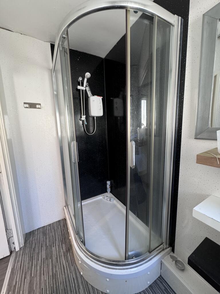 17 Headland Park Flat 2, Plymouth, Devon, PL4 8HS Image 18