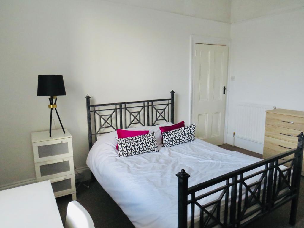 27 Furzehill Road, Plymouth, Devon, PL4 7JZ Image 26