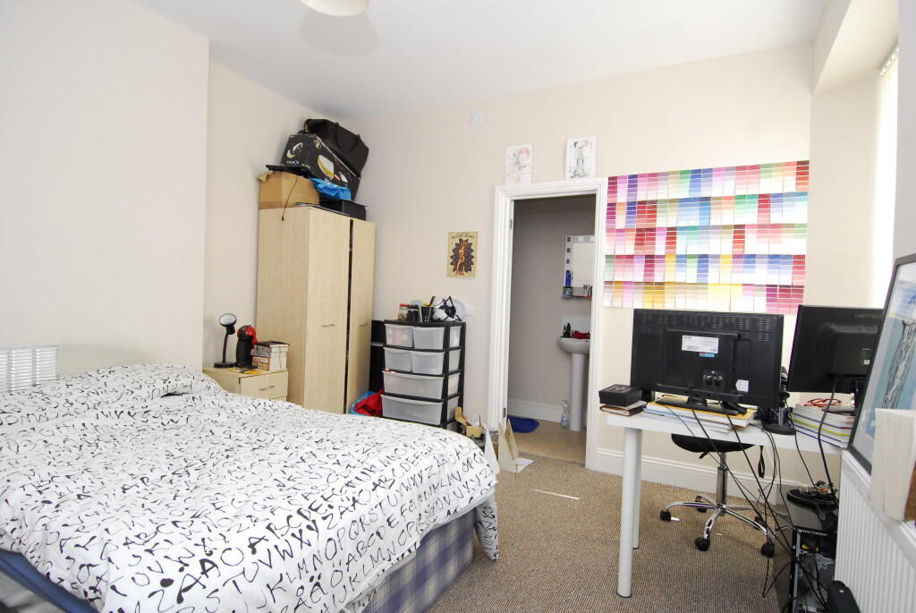 6 Ilbert Street Image 3