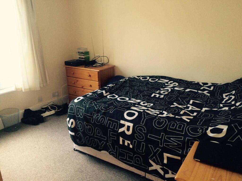 49 Hill Park Crescent, Plymouth, PL4 8JW Image 4