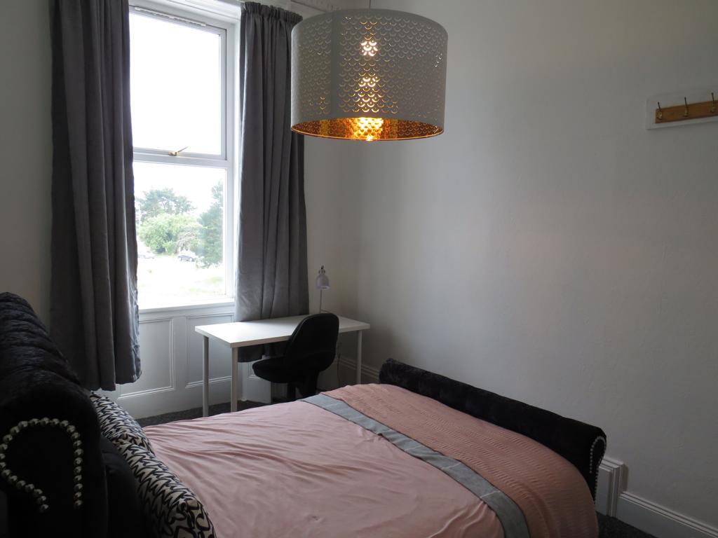 152 North Road East, Plymouth, Devon, PL4 6AQ Image 6