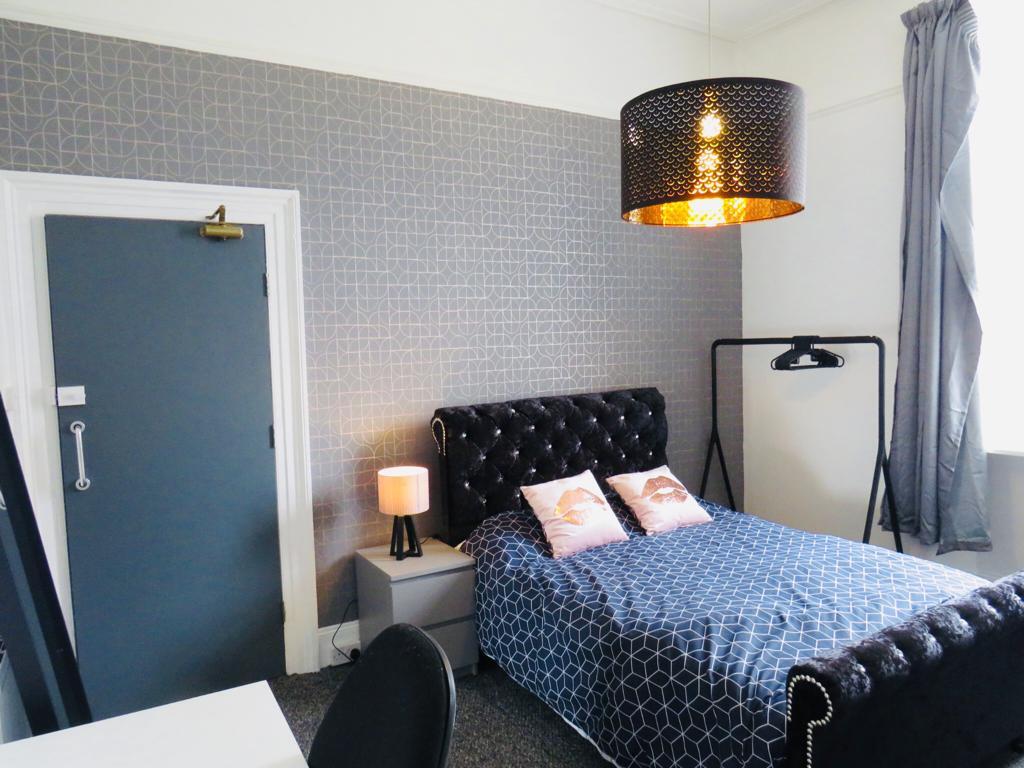 152 North Road East, Plymouth, Devon, PL4 6AQ Image 11