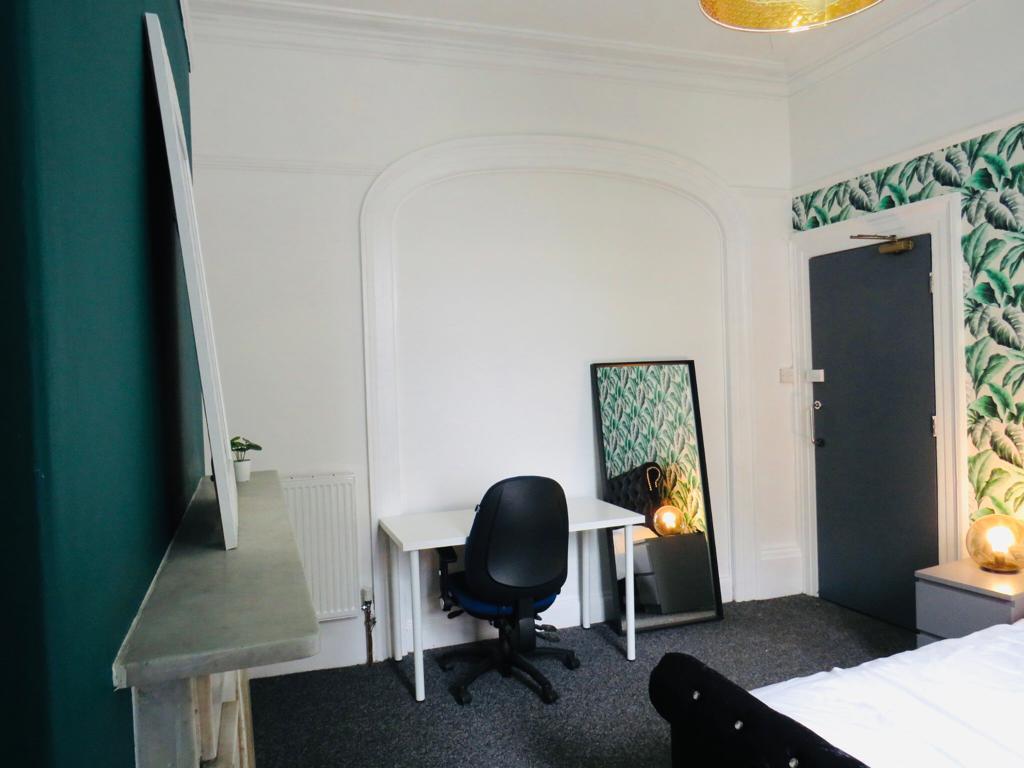 152 North Road East, Plymouth, Devon, PL4 6AQ Image 15