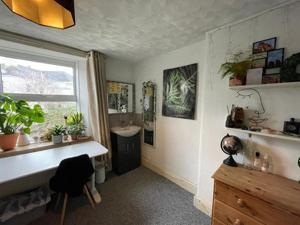 35 North Road East, Plymouth, Devon, PL4 6AY Image 6