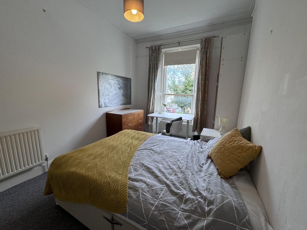 25 North Road East, Plymouth, Devon, PL4 6AS Image 3