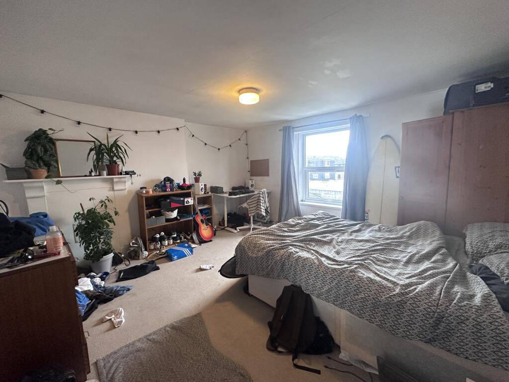 25 North Road East, Plymouth, Devon, PL4 6AS Image 6