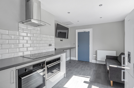 31 Connaught Avenue, Plymouth, Devon, PL4 7BT Image 16