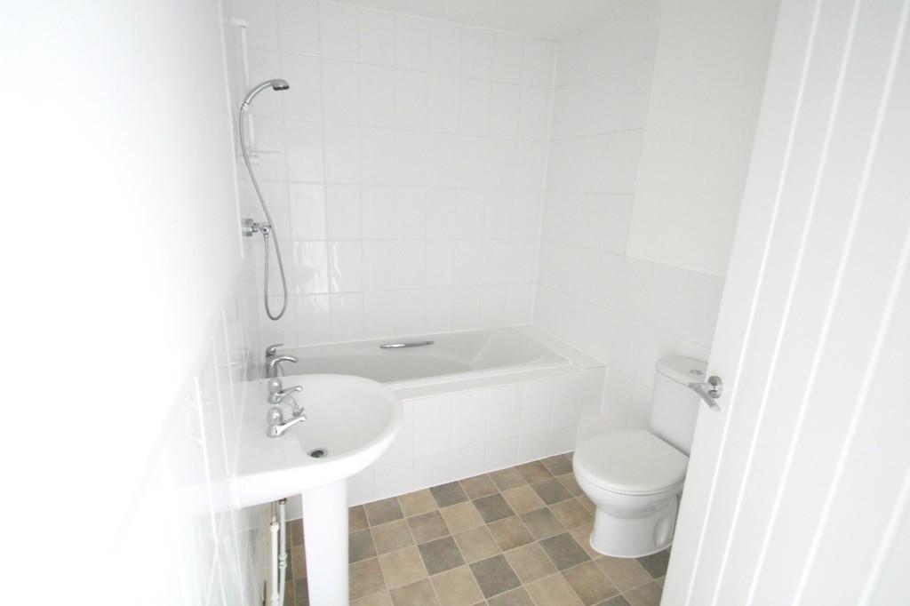 Flat 4 The Old Tannery, Modbury, Devon, PL21 0RF Image 20