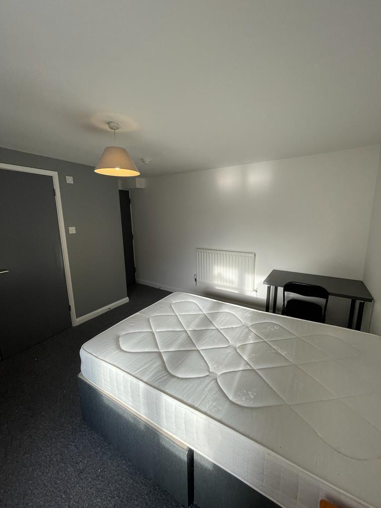 28 Lisson Grove, Plymouth, Devon, PL4 7DN Image 5