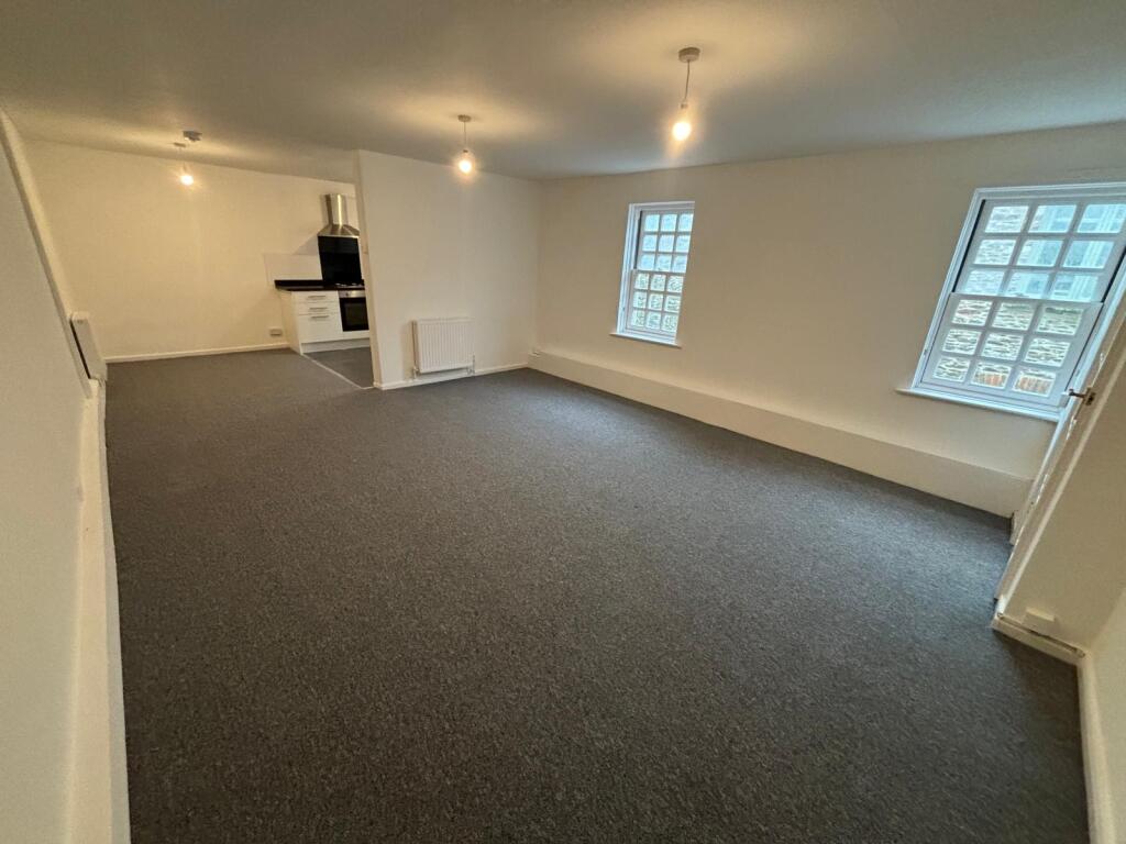 Flat 3 The Old Tannery, Modbury, Devon, PL21 0RF Image 7