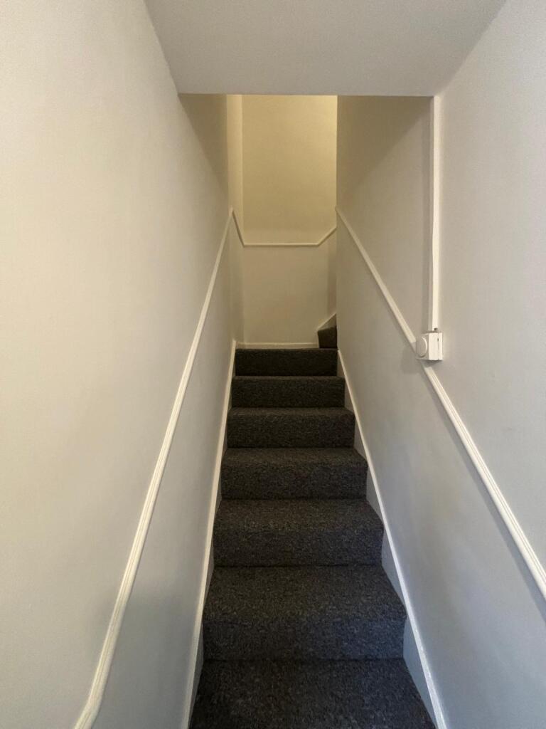 Flat 3 The Old Tannery, Modbury, Devon, PL21 0RF Image 10