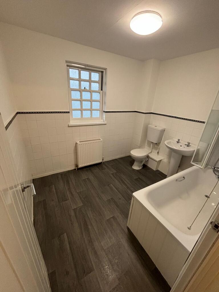 Flat 3 The Old Tannery, Modbury, Devon, PL21 0RF Image 26