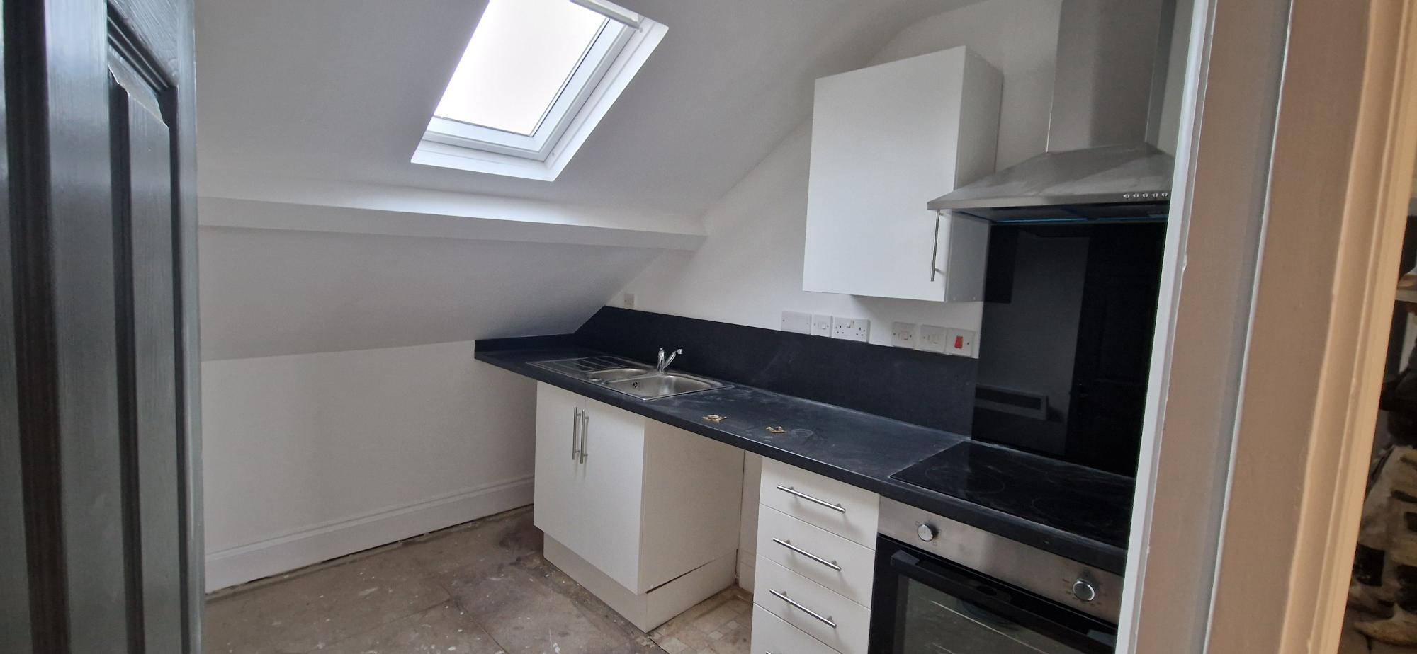 12/13 Woodland Terrace Flat 12, Plymouth, Devon, PL4 8AN Image 9