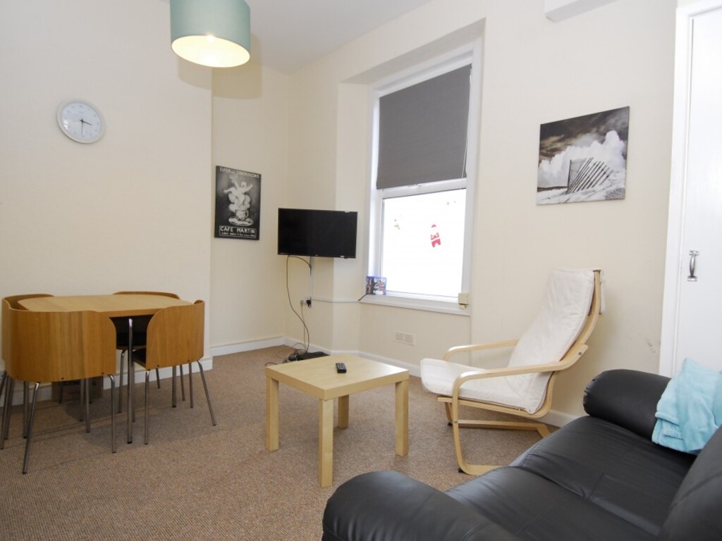 24 Radnor Street, Flat A Image 2