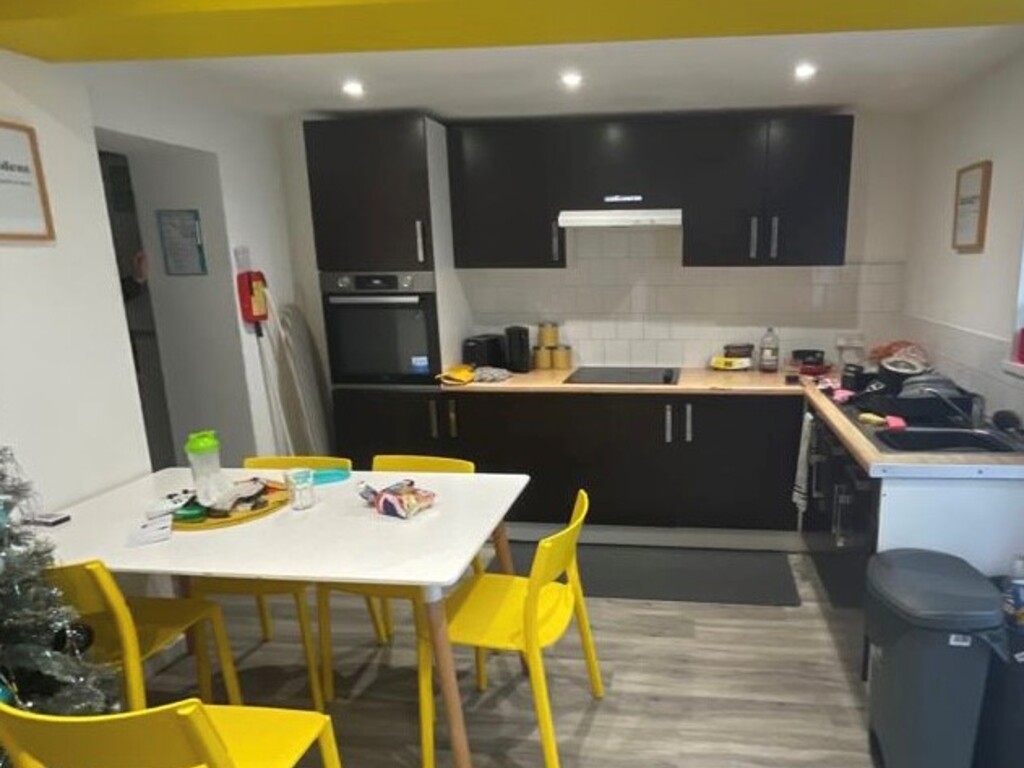 24 Winston Avenue Image 3