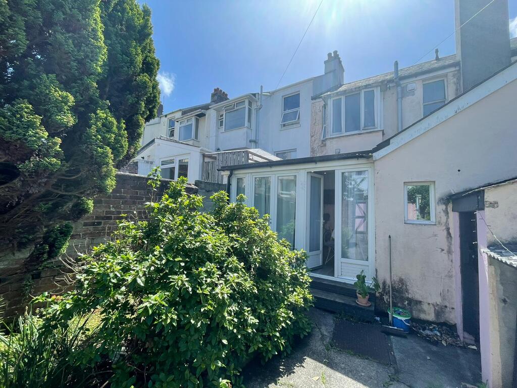 24 Winston Avenue, Plymouth, Devon, PL4 6AZ Image 4