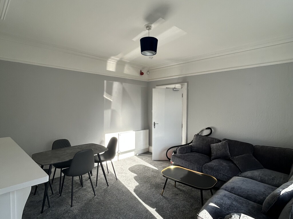 65 Clifton Place, Plymouth, Devon, PL4 8HY Image 6