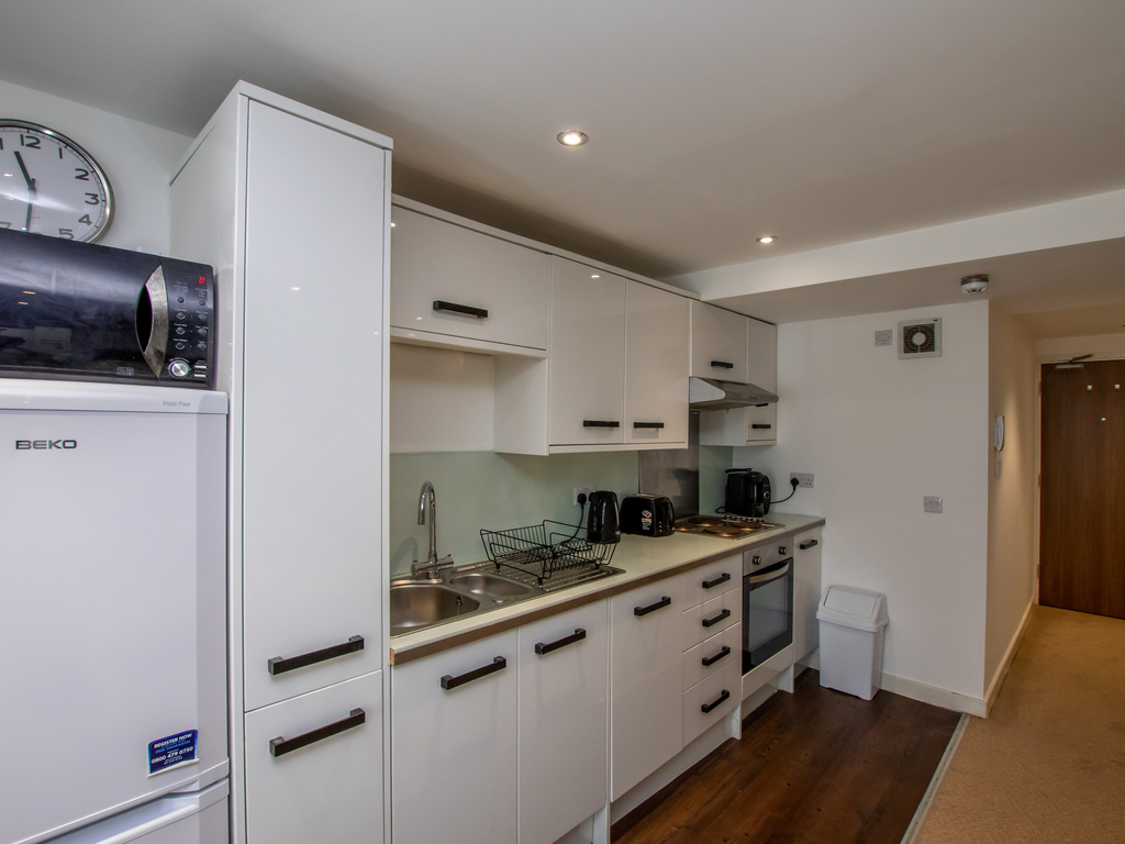 Studio 2 The Clubhouse, Plymouth, Devon, PL4 6LD Image 5