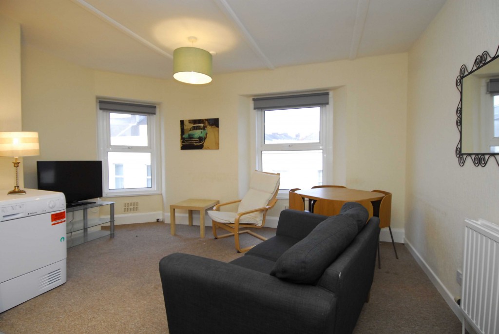 24 Radnor Street, Flat B Image 2