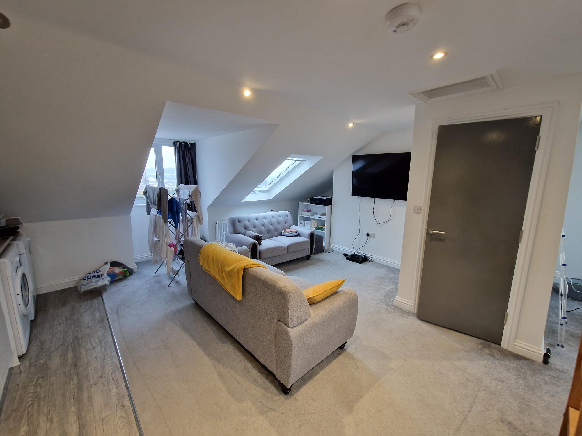 10 Lipson Road, Flat 3 Image 2