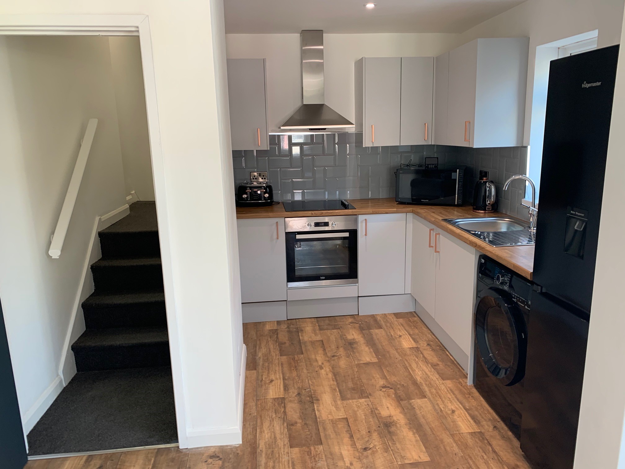 224 North Road West, TFF, Plymouth, Devon, PL1 5DE Image 3