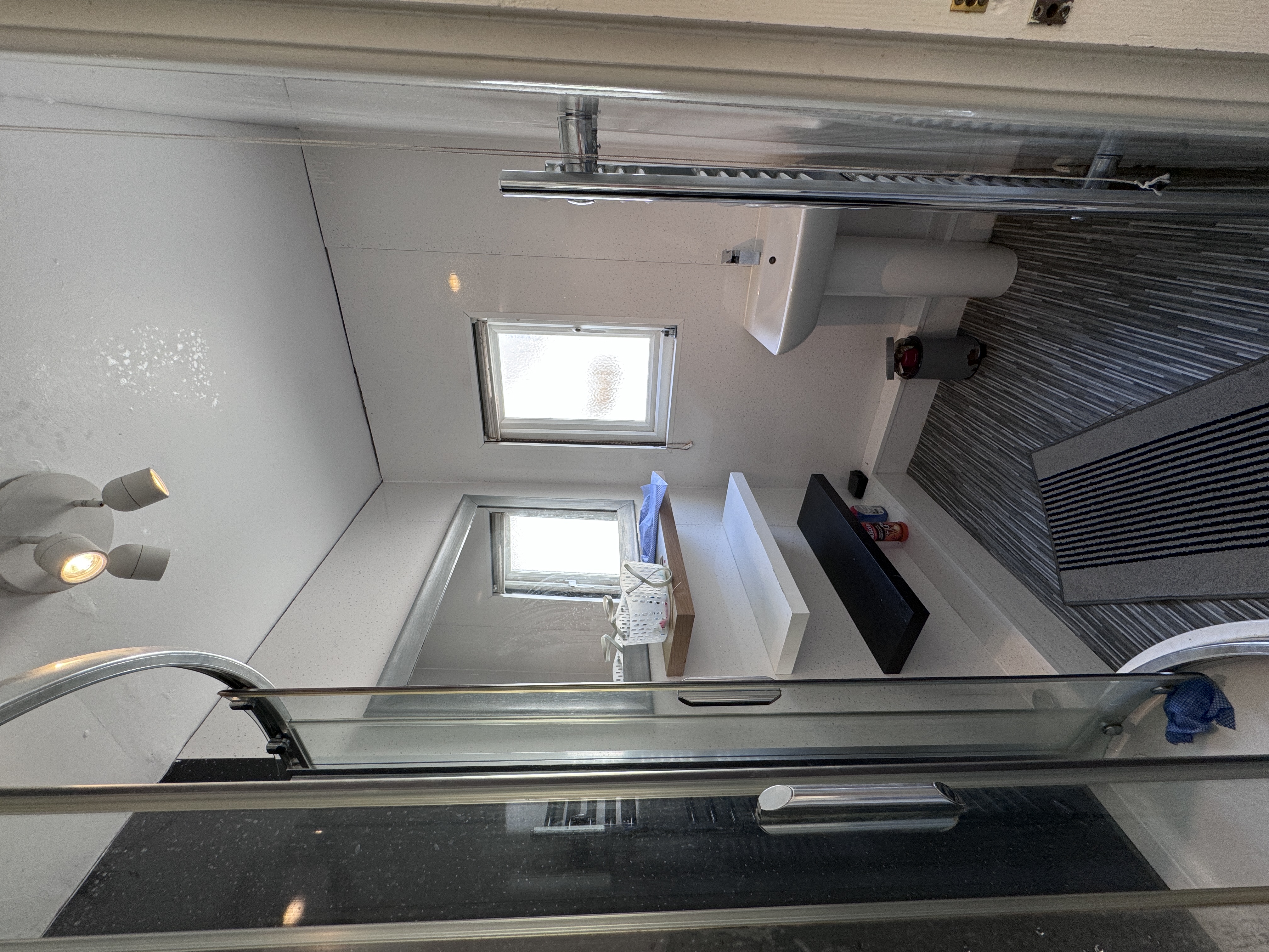 17 Headland Park Flat 2, Plymouth, Devon, PL4 8HS Image 4