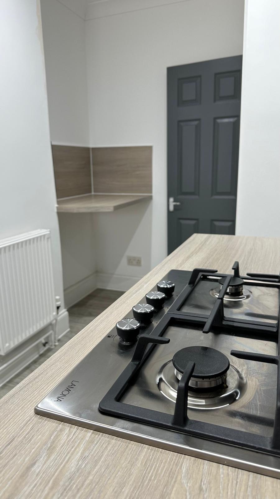 241 Lipson Road, Flat 3, Plymouth, PL4 7ES Image 4