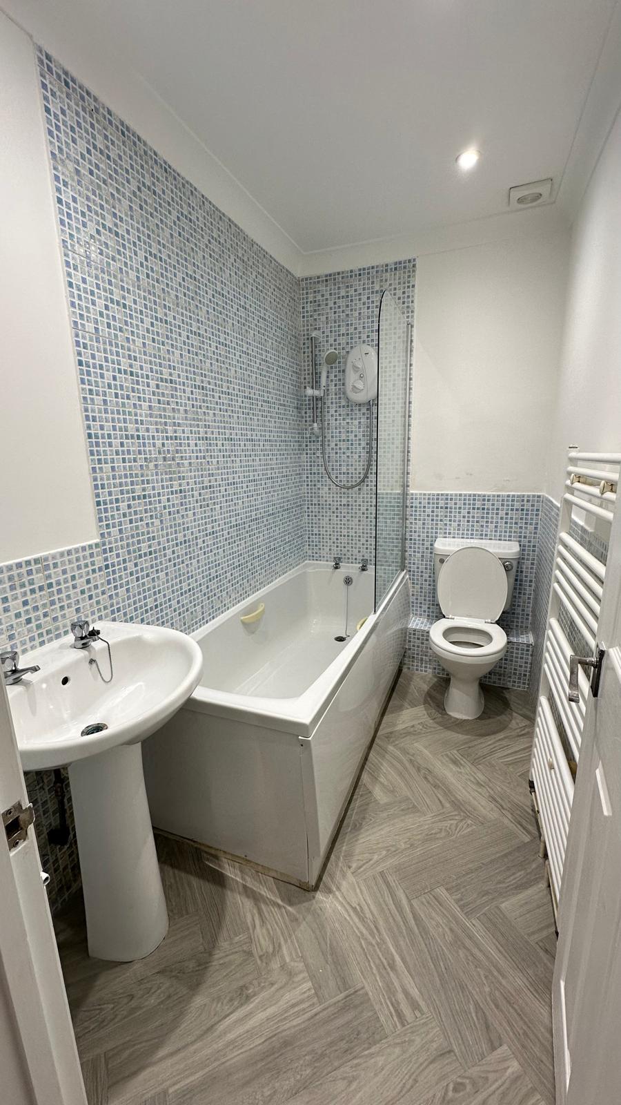 241 Lipson Road, Flat 3, Plymouth, PL4 7ES Image 5