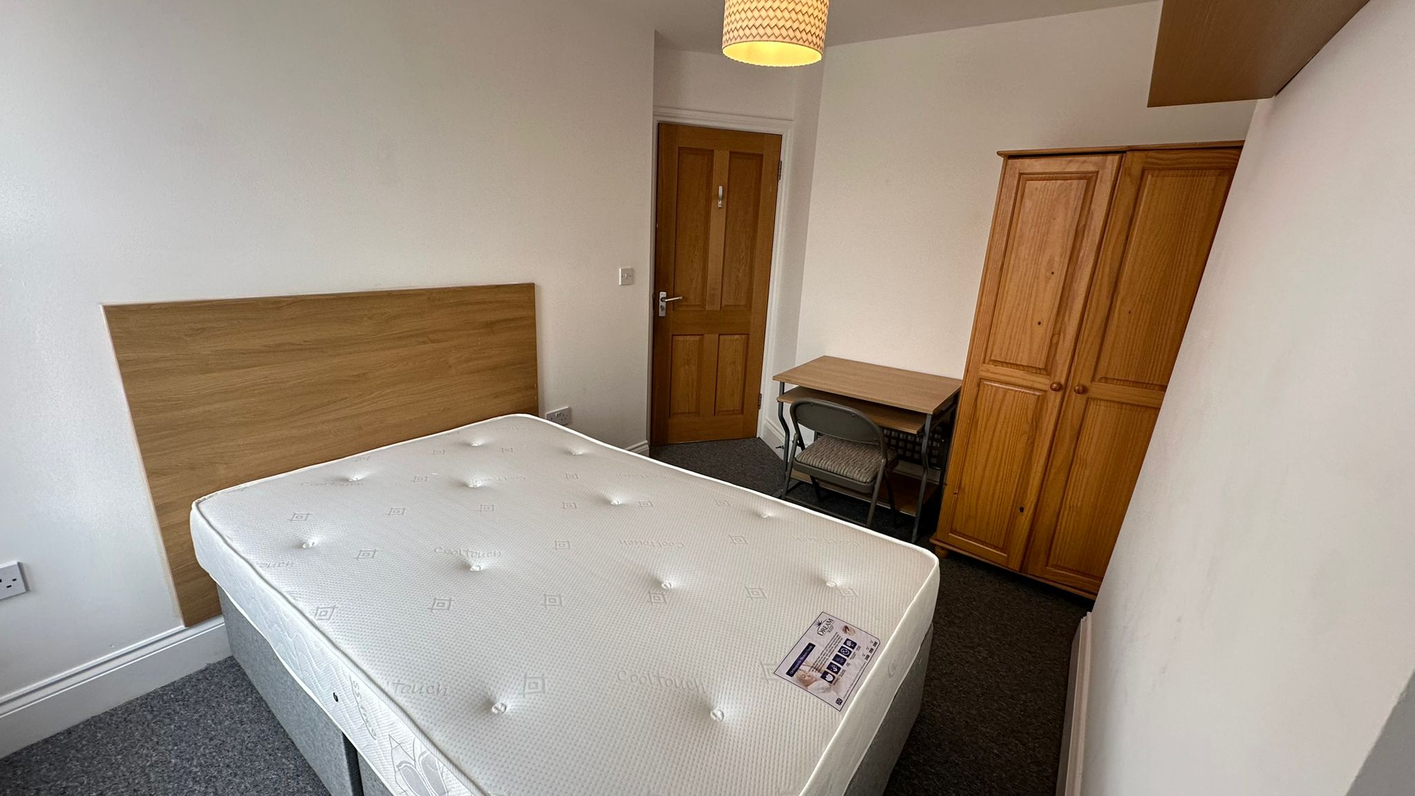 172 Grenville road Image 2