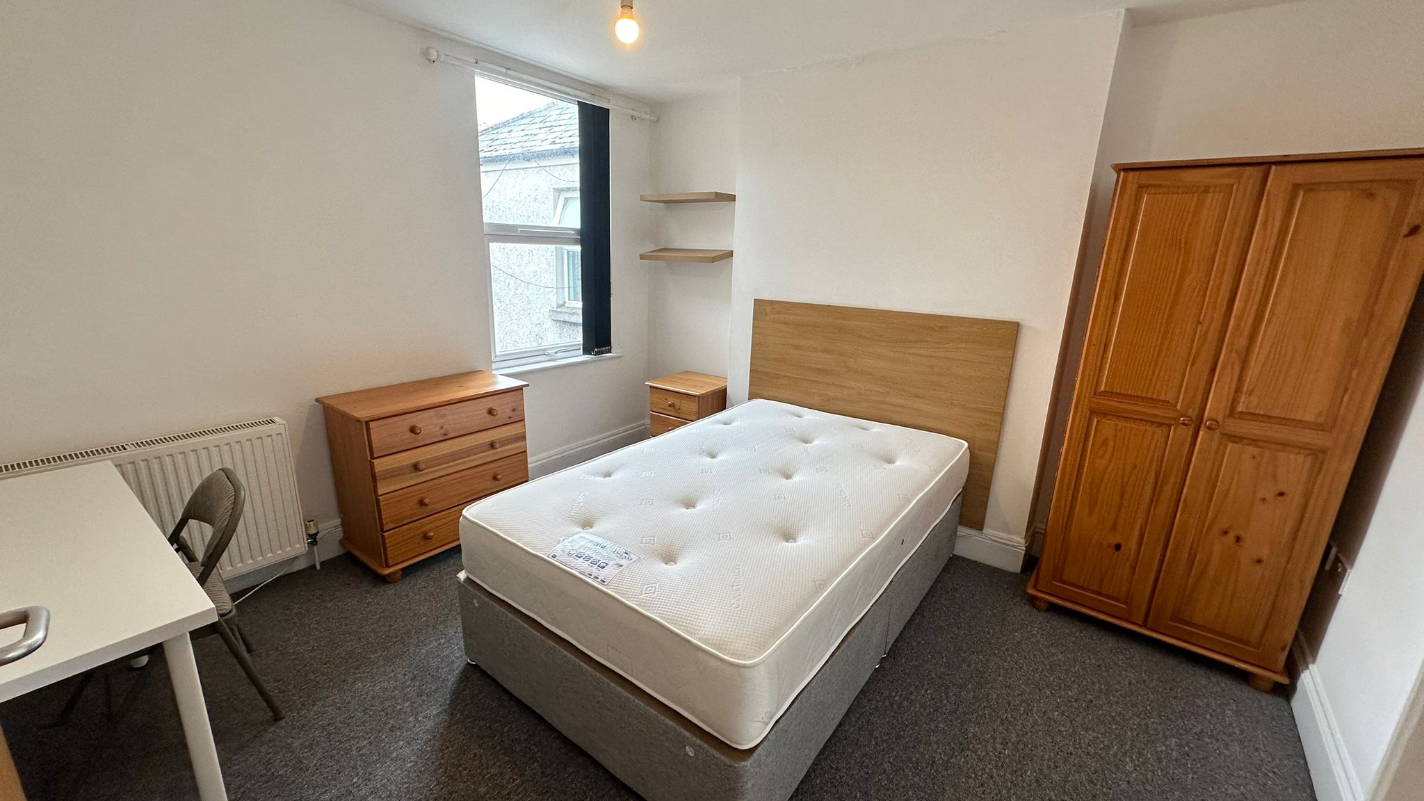 172 Grenville road Image 3