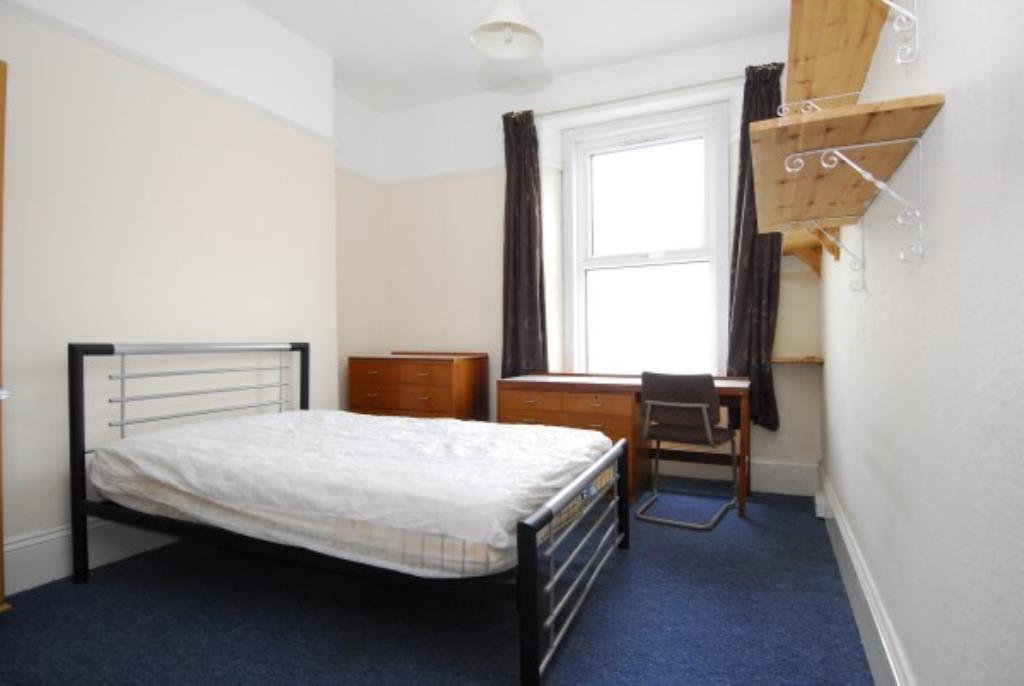 24 Ilbert Street Stonehouse, Plymouth, Devon, PL1 5AA Image 3